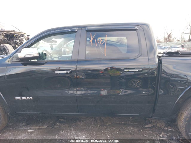 RAM 1500 Laramie  4x4 5'7 Box 2022 1C6SRFJT2NN367168 Image 14