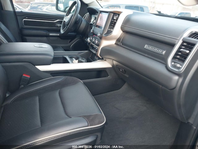 RAM 1500 Laramie  4x4 5'7 Box 2022 1C6SRFJT2NN367168 Image 5