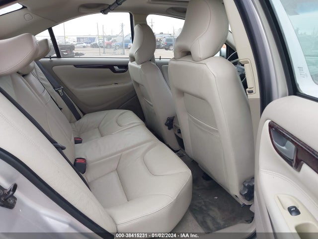 Продаж на аукціоні авто 2004 Volvo S60 2.4, vin: YV1RS61T842321527, номер лоту: 38415231