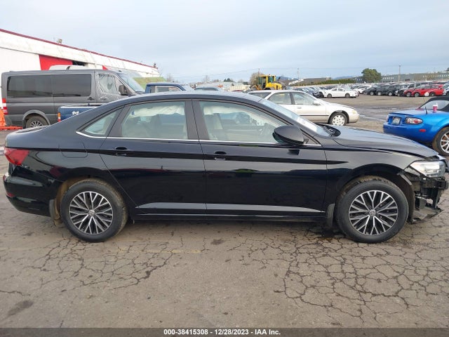 3VWC57BU9MM081748 Volkswagen Jetta 1.4t R-line/1.4t S/1.4t Se