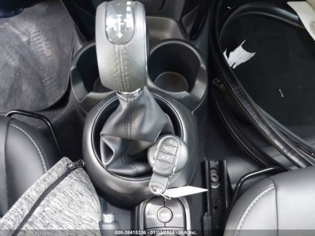 WMWXU1C57K2H74365 Mini Hardtop Cooper