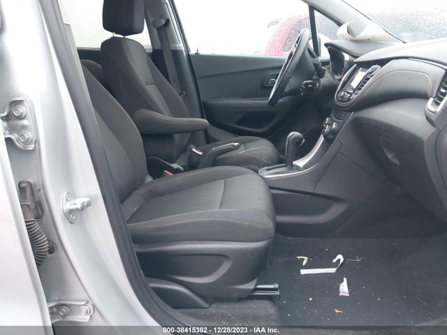 Chevrolet Trax Lt 2019 3GNCJLSB1KL308804 Image 5