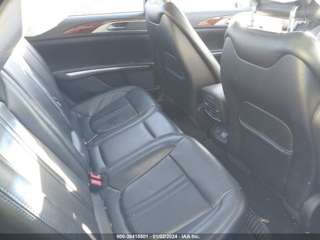 Lincoln MKZ 2016 3LN6L2J99GR615369 Image 8