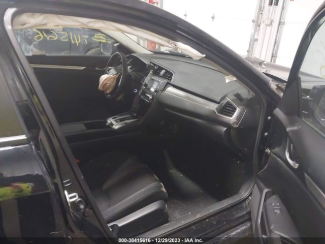 19XFC2F51JE036563 Honda Civic Lx