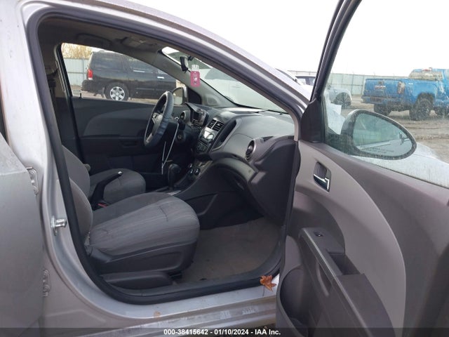 Chevrolet Sonic Lt Auto 2014 1G1JC6SH8E4216494 Image 5