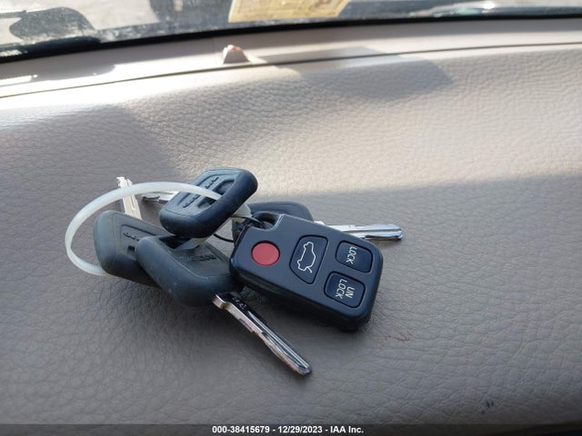 2000 VOLVO S70 GLT/GLT SE VIN: YV1LS56D2Y2636962