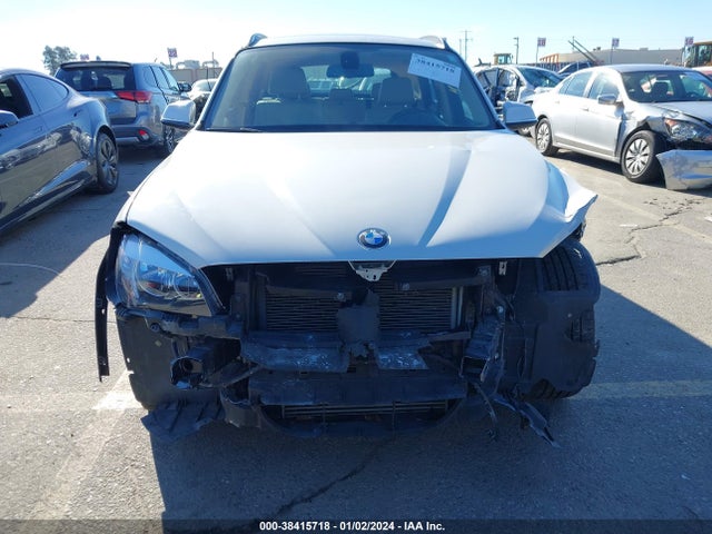 2014 BMW X1 XDRIVE28I VIN: WBAVL1C55EVY16994