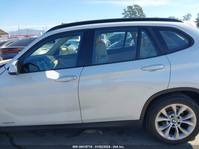 BMW X1 Xdrive28i 2014 WBAVL1C55EVY16994 Image 14