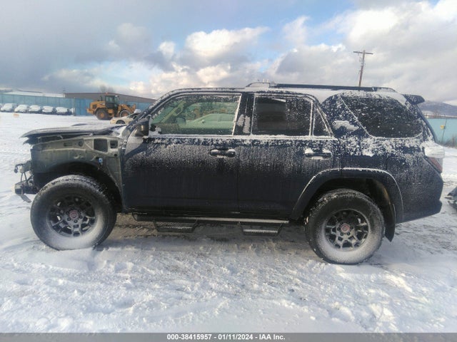 Toyota 4runner Trd Off Road 2022 JTEPU5JRXN6053205 Image 15