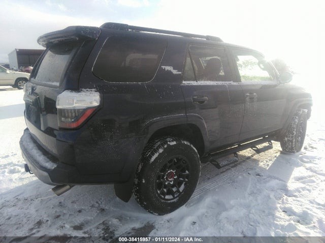 Toyota 4runner Trd Off Road 2022 JTEPU5JRXN6053205 Image 4