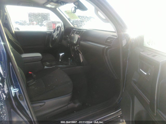 Toyota 4runner Trd Off Road 2022 JTEPU5JRXN6053205 Image 5