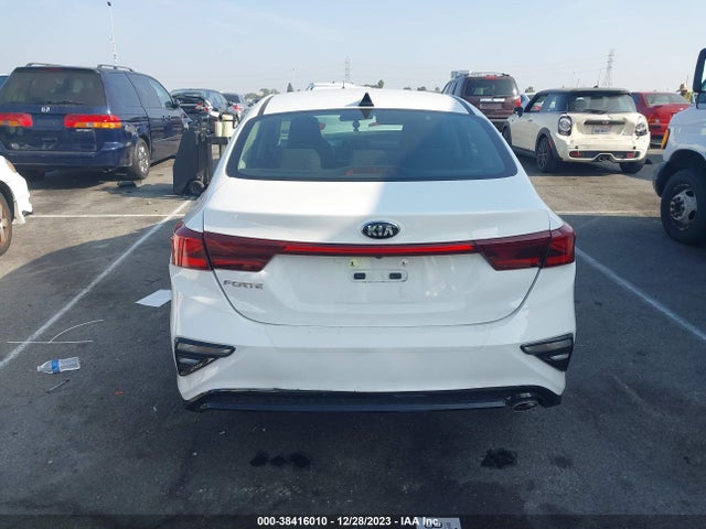 Продажа на аукционе авто 2021 Kia Forte Lxs, vin: 3KPF24AD9ME290751, номер лота: 38416010