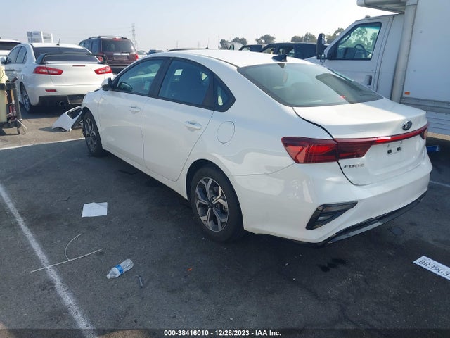Продажа на аукционе авто 2021 Kia Forte Lxs, vin: 3KPF24AD9ME290751, номер лота: 38416010