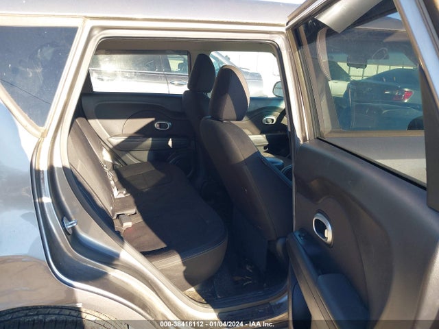 KIA Soul 2015 KNDJN2A23F7168796 Image 8