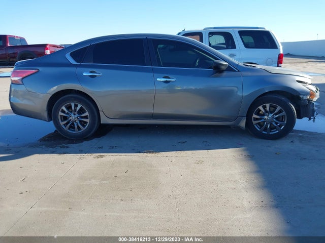 Nissan Altima 2.5 S 2015 1N4AL3AP6FN312821 Image 14