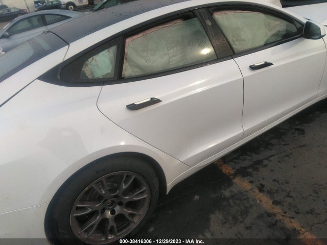 Продаж на аукціоні авто 2022 Tesla Model S Dual Motor All-wheel Drive, vin: 5YJSA1E53NF474873, номер лоту: 38416306