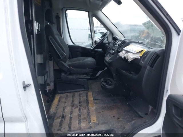RAM Promaster 3500 High Roof 2016 3C6URVJG2GE128295 Image 5