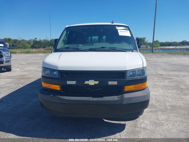 Chevrolet Express 2500 Work Van 2019 1GCWGAFP8K1211749 Image 12