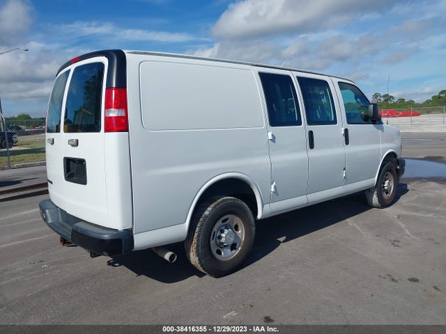 Chevrolet Express 2500 Work Van 2019 1GCWGAFP8K1211749 Image 4