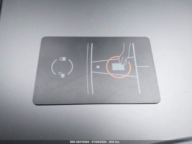 7SAYGDEE8PA107898 Tesla Model Y