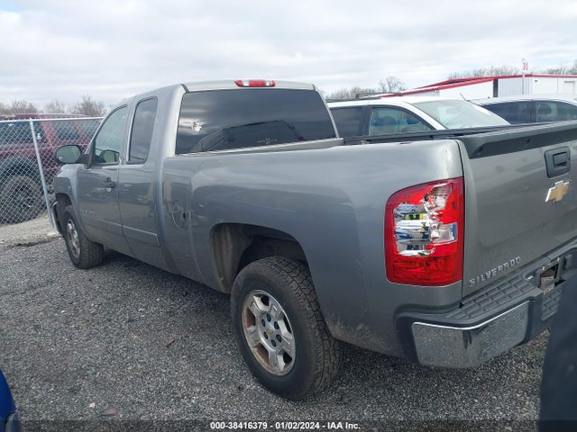 2008 CHEVROLET SILVERADO 1500 LT1 VIN: 2GCEC19J981147111