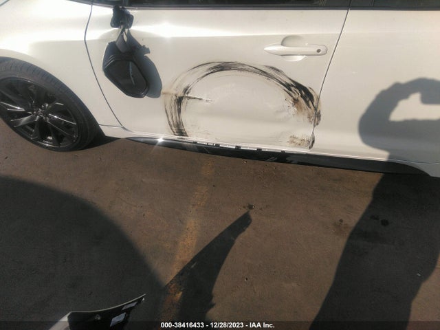 Toyota Corolla Xse 2024 5YFT4MCE2RP175756 Image 6