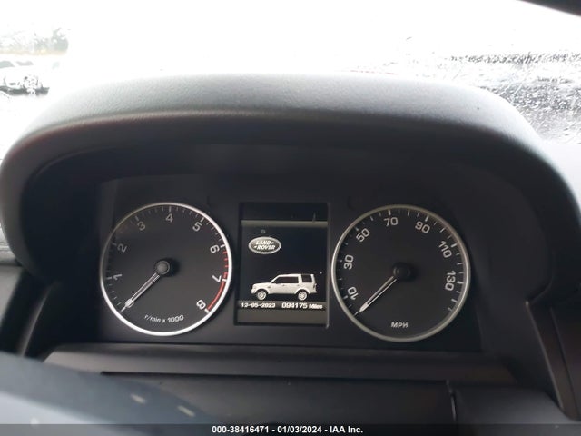 2011 LAND ROVER LR4 VIN: SALAK2D49BA595282