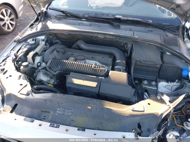 2016 VOLVO XC70 YV4612NK6G1237588 Photo 9