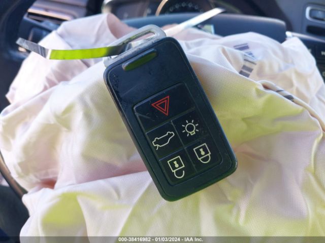 2016 VOLVO XC70 YV4612NK6G1237588 Photo 10