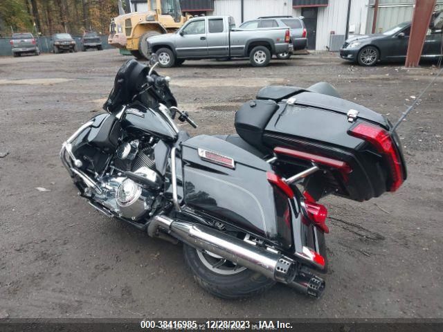 2015 HARLEY-DAVIDSON FLHTCU 1HD1FCM10FB624559 Photo 2