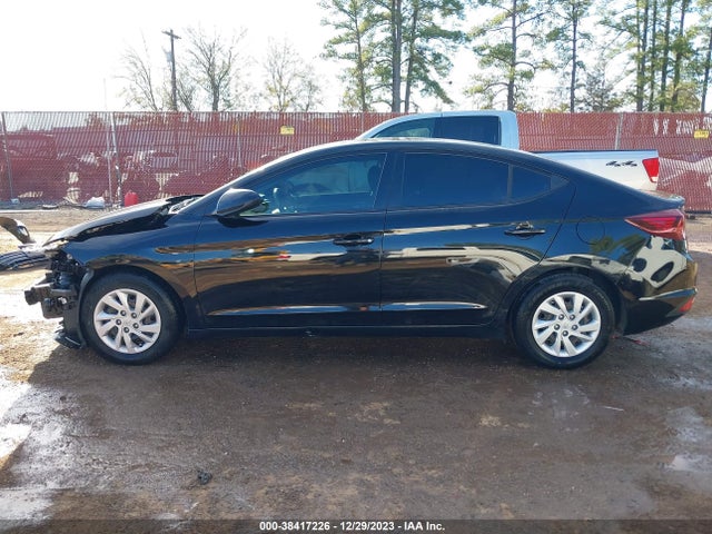 2020 HYUNDAI ELANTRA SE VIN: 5NPD74LF8LH593859