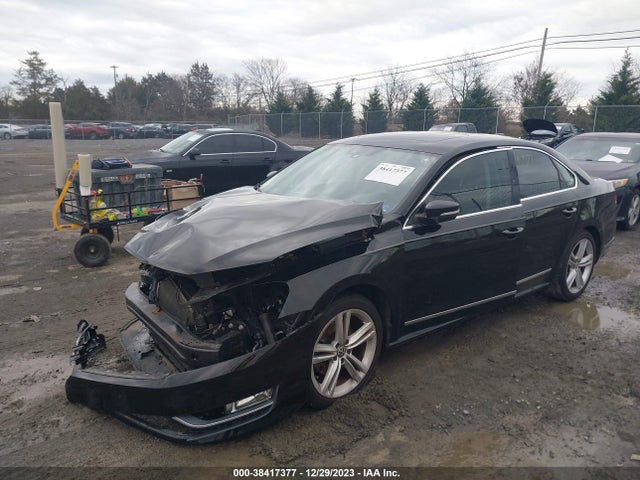 2014 VOLKSWAGEN PASSAT 1.8T SEL PREMIUM VIN: 1VWCT7A35EC010810