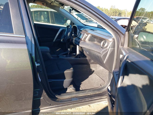 2018 TOYOTA RAV4 LE VIN: JTMZFREV7JJ151248
