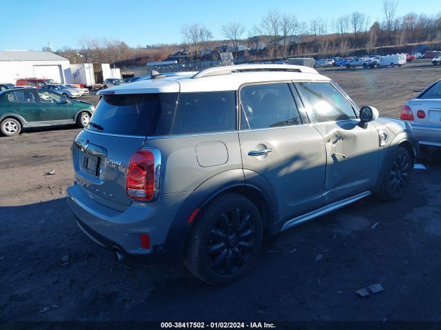 2018 MINI COUNTRYMAN WMZYT5C33J3E60835 Photo 3