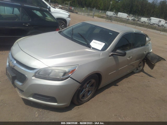Chevrolet MALIBU LS 2015 1G11B5SL1FF224296 Image 2