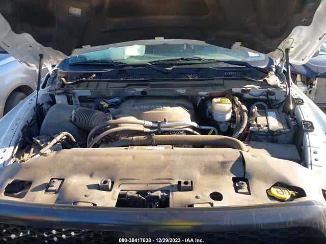 RAM 2500 Tradesman  4x4 8' Box 2018 3C6UR5HJ1JG125708 Image 10