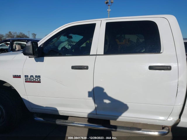 RAM 2500 Tradesman  4x4 8' Box 2018 3C6UR5HJ1JG125708 Image 14