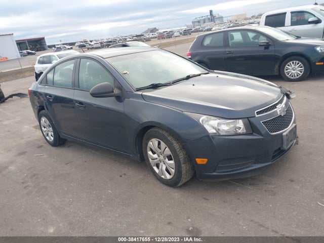 2014 1G1PA5SH9E7444352 main image