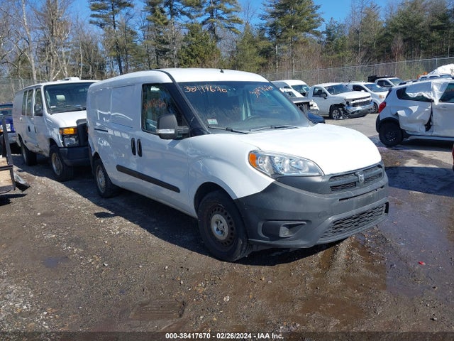2018 ZFBERFAB0J6L38952 main image