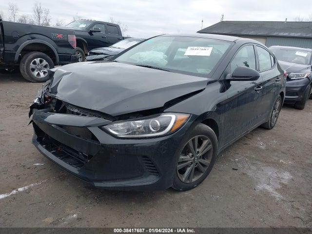 2018 HYUNDAI ELANTRA SEL VIN: 5NPD84LF1JH395246