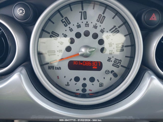 2006 MINI COOPER WMWRC33506TK72527 Photo 6