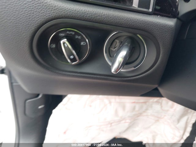 2020 PORSCHE MACAN WP1AA2A53LLB04331 Photo 10