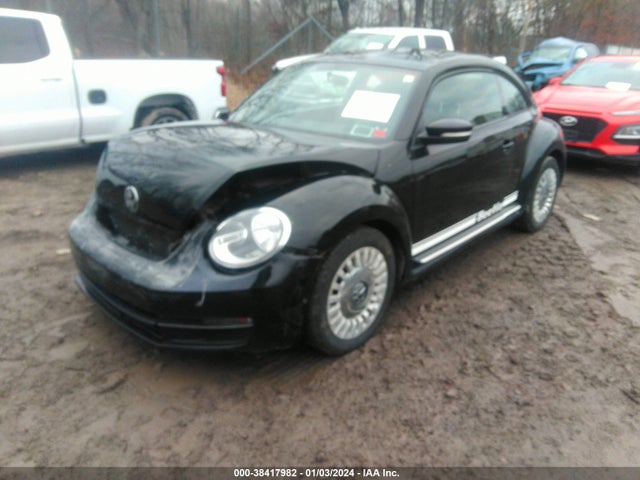 2013 VOLKSWAGEN BEETLE 2.5L VIN: 3VWJP7AT7DM692677