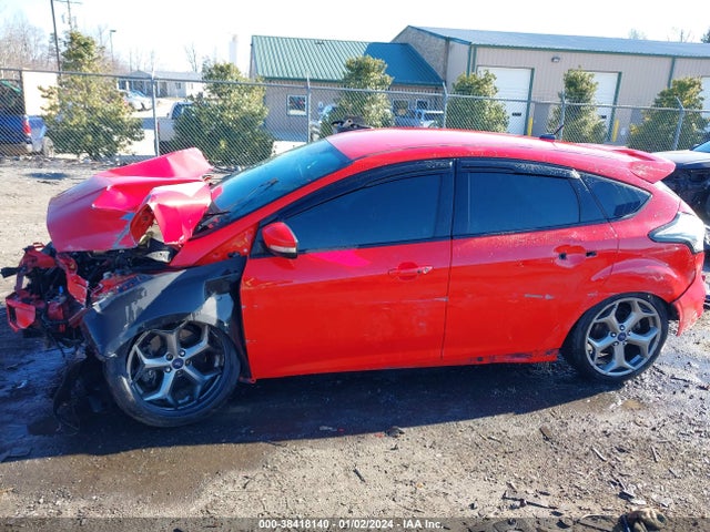 2015 FORD FOCUS ST VIN: 1FADP3L99FL322349