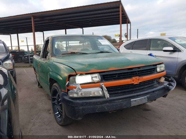 2000 CHEVROLET SILVERADO 1500 VIN: 1GCEC14VXYE134134