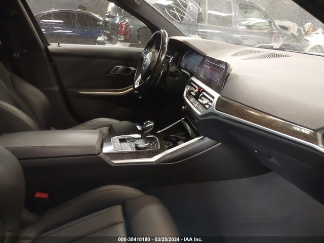 WBA5R7C50KAJ84751 BMW 330i Xdrive