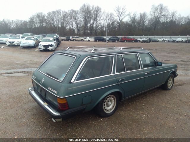 1984 MERCEDES-BENZ 300 WDBAB93AXEF000436 Photo 3