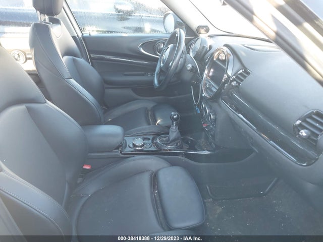 2016 MINI CLUBMAN WMWLN9C56G2B32043 Photo 4