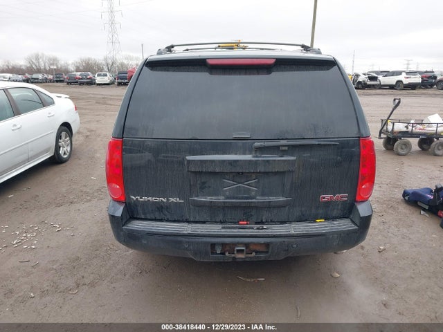 2013 GMC YUKON XL 1500 SLT VIN: 1GKS2KE72DR287318