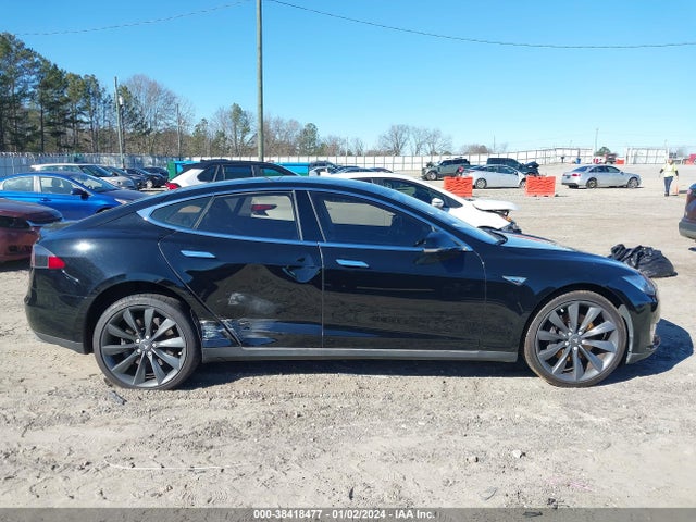2014 TESLA MODEL S P85 VIN: 5YJSA1H19EFP41006